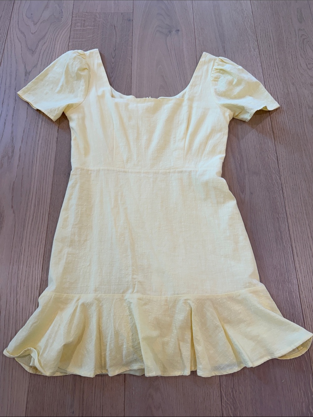 Altar’d State Yellow Square Neck Ruffle Hem Mini Dress Size Large